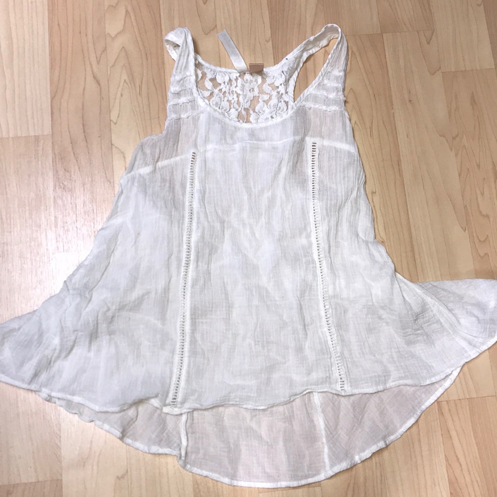 White tank top